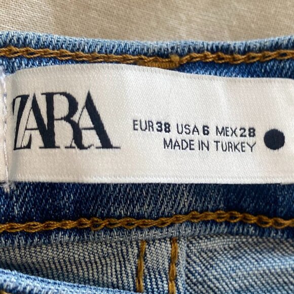 Zara Skinny Mid Rise Jeans Medium Wash Size 6 - Picture 8 of 9